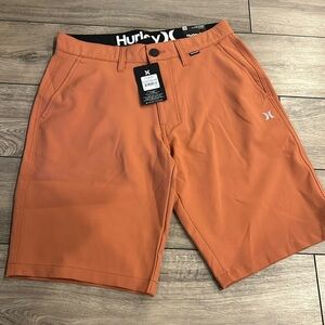 NWT Hurley walk shorts size 28